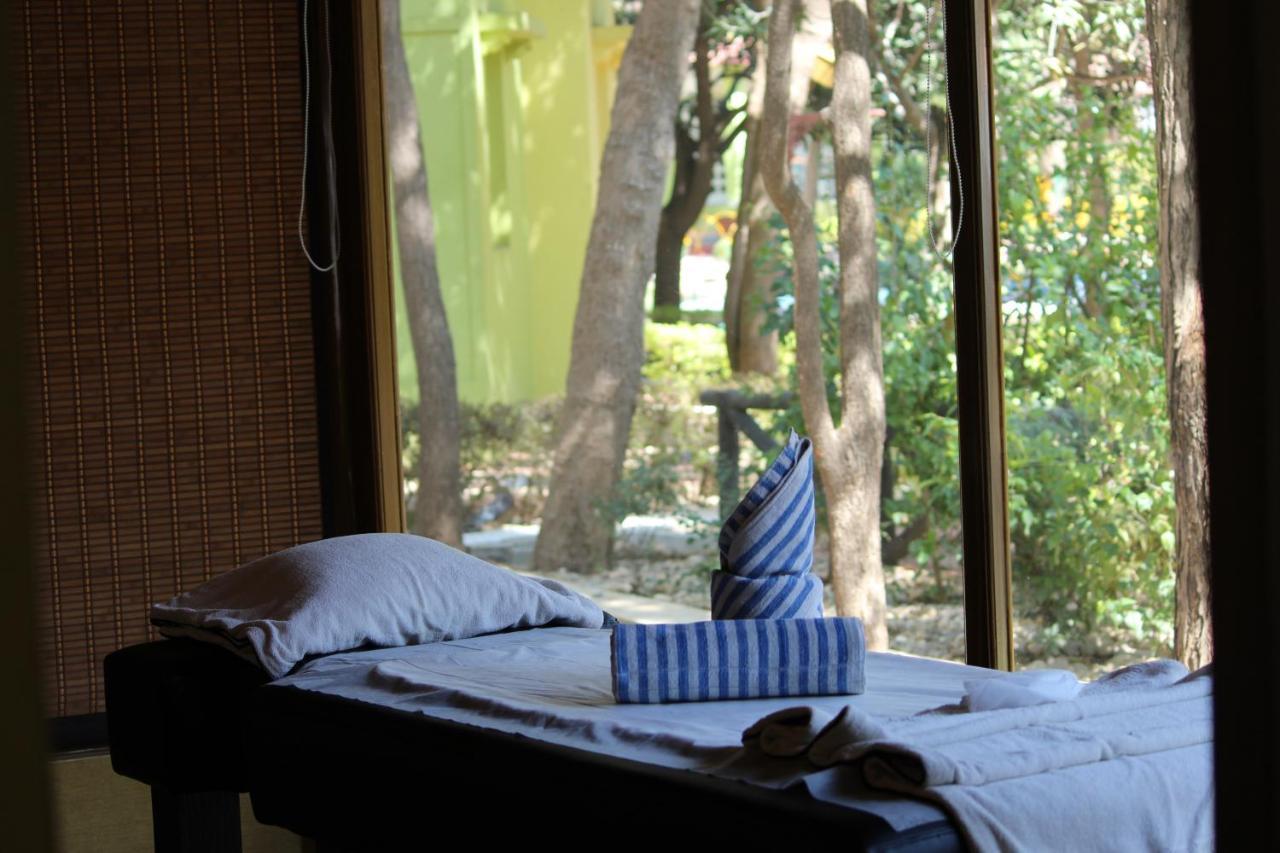 Amantra Shilpi Resort & Spa Udaipur Bagian luar foto