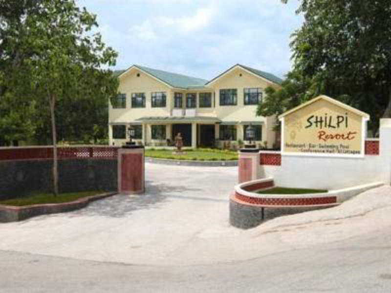 Amantra Shilpi Resort & Spa Udaipur Bagian luar foto